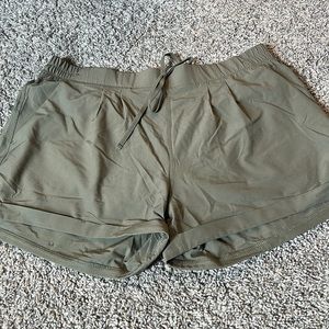 NWOT Zyia Olive Summer Shorts